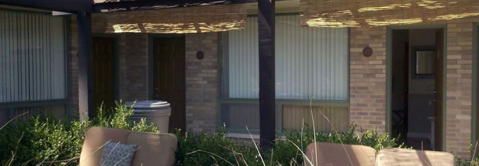 Summers Inn (Four Seasons Motel) - Web Listing (newer photo)